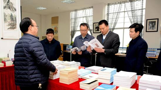http://www.slxy.cn/__local/9/90/B3/6D081759B1DC005AF8BBD66B6FA_7A18DC34_24342.jpg